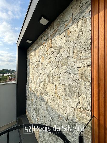 Casa T�rrea Nova de Alto Padr�o com Piscina no Metzler | Campo Bom 3