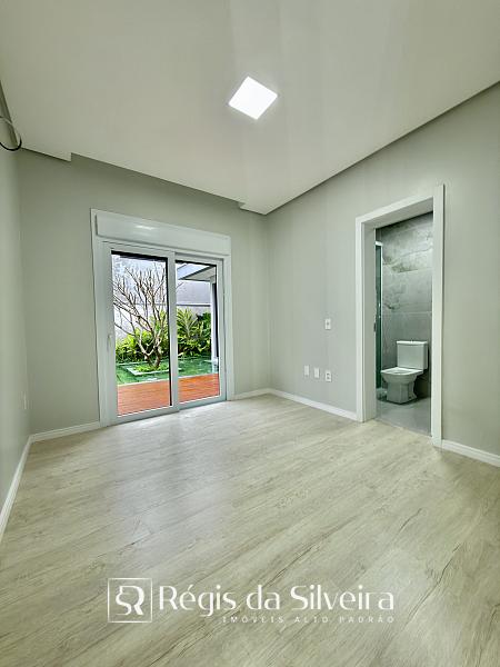 Casa T�rrea Nova de Alto Padr�o com Piscina no Metzler | Campo Bom 20