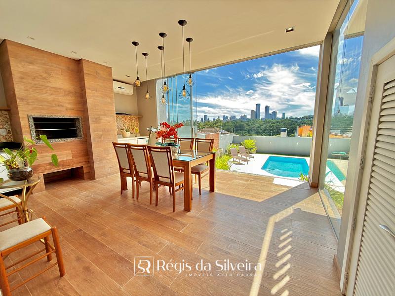 Casa de Alto Padr�o com Piscina e Vista Panor�mica no Hamburgo Velh 10