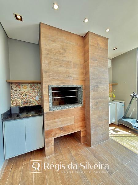 Casa de Alto Padr�o com Piscina e Vista Panor�mica no Hamburgo Velh 11