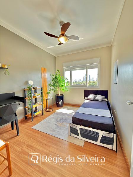 Casa de Alto Padr�o com Piscina e Vista Panor�mica no Hamburgo Velh 23