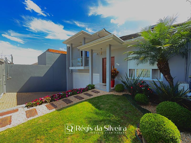 Casa de Alto Padr�o com Piscina e Vista Panor�mica no Hamburgo Velh 2
