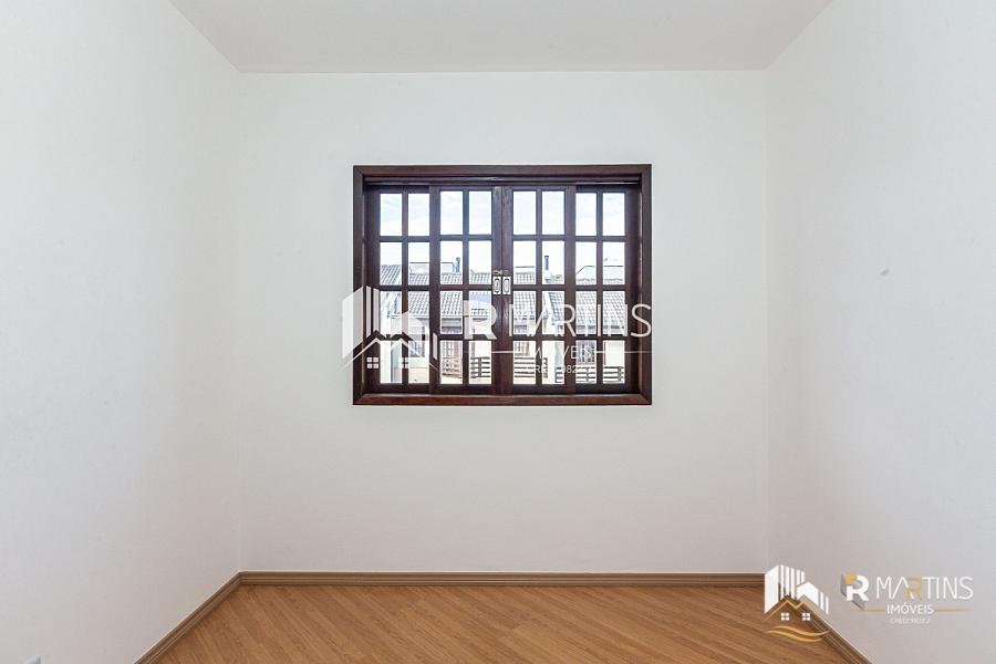 Lindo triplex para venda com 4 quartos sendo 2 suítes no bairro Xaxim — foto 33