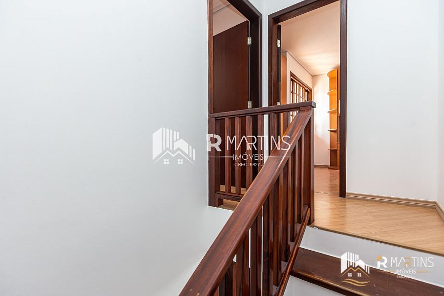 Lindo triplex para venda com 4 quartos sendo 2 suítes no bairro Xaxim — foto 43