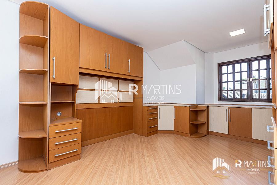 Lindo triplex para venda com 4 quartos sendo 2 suítes no bairro Xaxim — foto 48