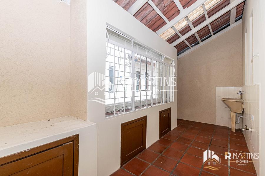 Sobrado com 3 quartos e 99m² – Espaços amplos e lavanderia coberta — foto 15