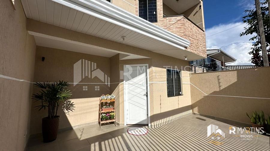 Triplex Amplo com 3 Quartos, Ático e Área de Churrasqueira — foto 2