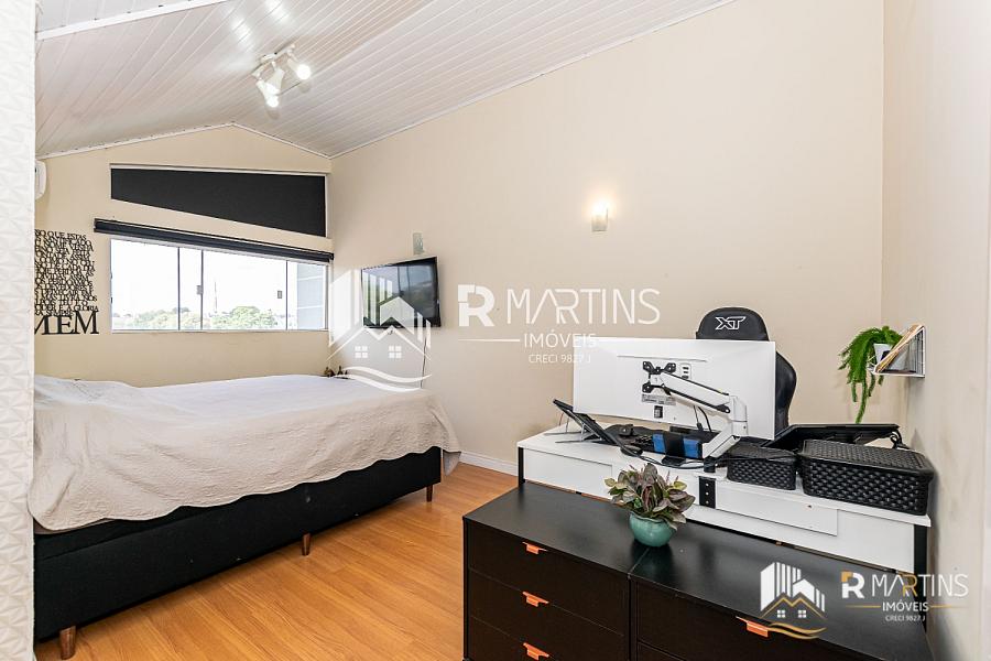 Confortável Triplex com 2 Suítes e Móveis Planejados — foto 32