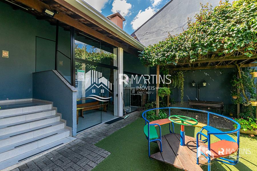 Sobrado em Condomínio Clube no Xaxim com Lazer Completo — foto 18