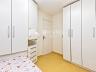 Sobrado semimobiliado com 3 quartos, churrasqueira e lazer completo no condom�nio 34