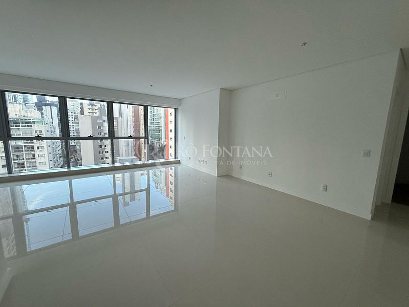 Apartamento com 4 quartos à venda, 171m², 5 banheiros, 3 garagens - Barra Sul - Balneário Camboriú — foto 2