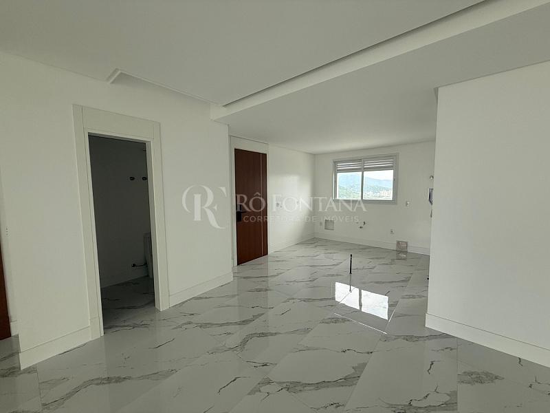 Apartamento com 4 quartos à venda, 187m², 5 banheiros, 2 garagens - Centro - Balneário Camboriú — foto 2