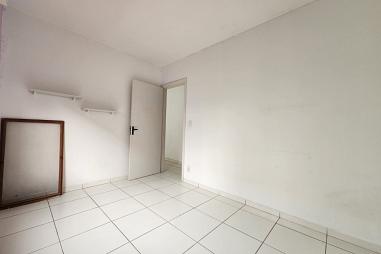 Apartamento desocupado pronto para morar
