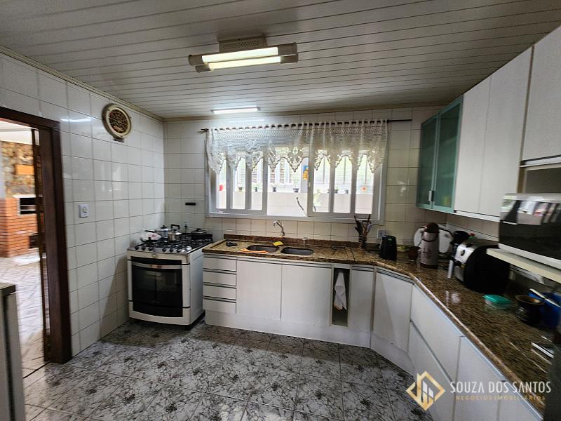 CASA RESIDENCIAL em Sapucaia do Sul - RS, Jardim — foto 27