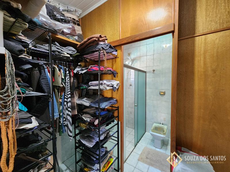 CASA RESIDENCIAL em Sapucaia do Sul - RS, Jardim — foto 19