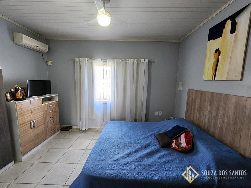 CASA RESIDENCIAL em Sapucaia do Sul - RS, Jardim — foto 18