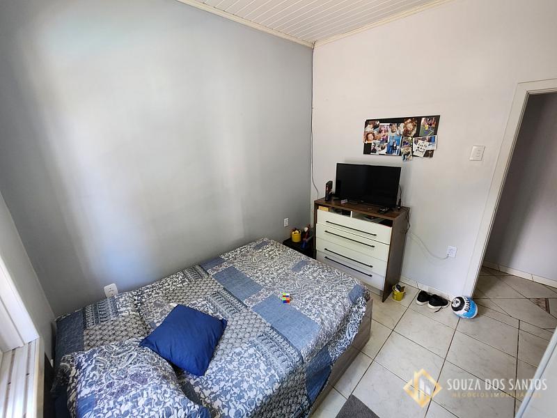 CASA RESIDENCIAL em Sapucaia do Sul - RS, Jardim — foto 12