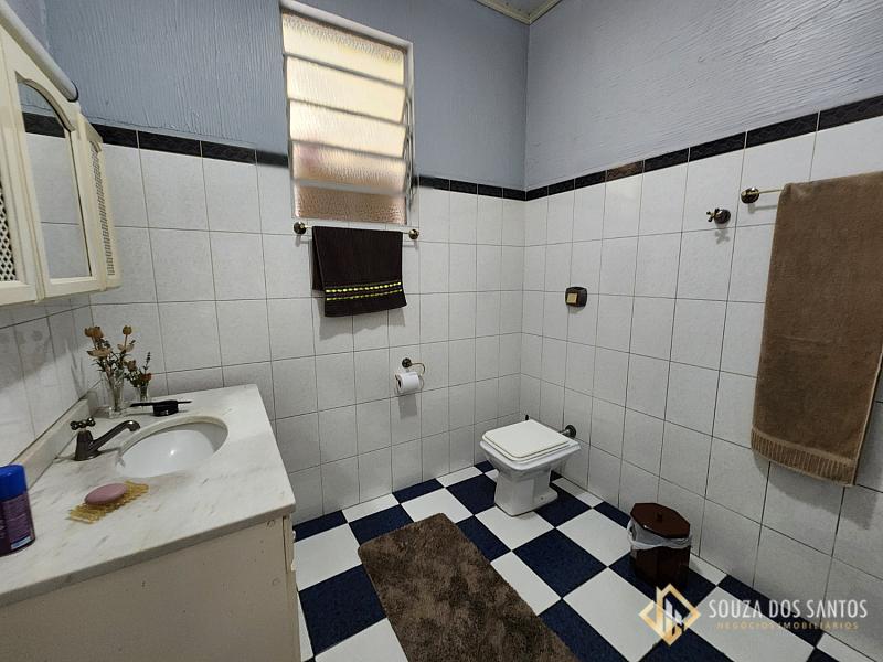 CASA RESIDENCIAL em Sapucaia do Sul - RS, Jardim — foto 9