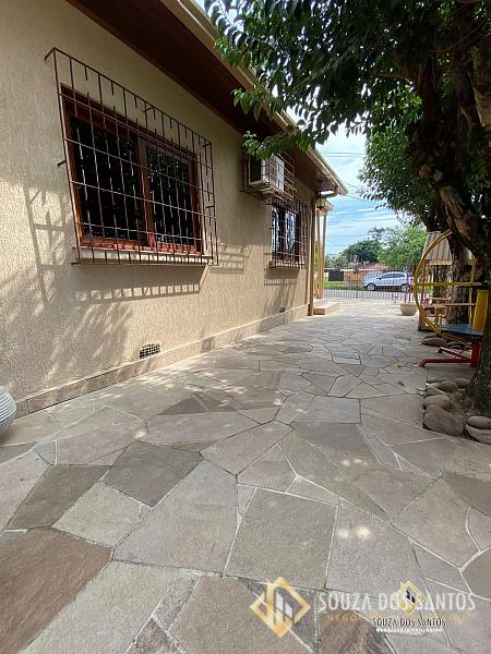 CASA RESIDENCIAL em SAPUCAIA DO SUL - RS, DIHEL — foto 4