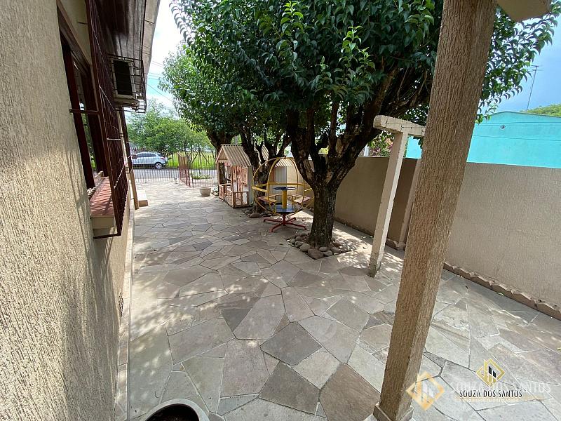 CASA RESIDENCIAL em SAPUCAIA DO SUL - RS, DIHEL — foto 8