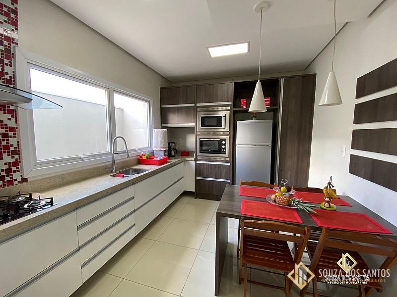 CASA RESIDENCIAL em SAPUCAIA DO SUL - RS, FREITAS — foto 90