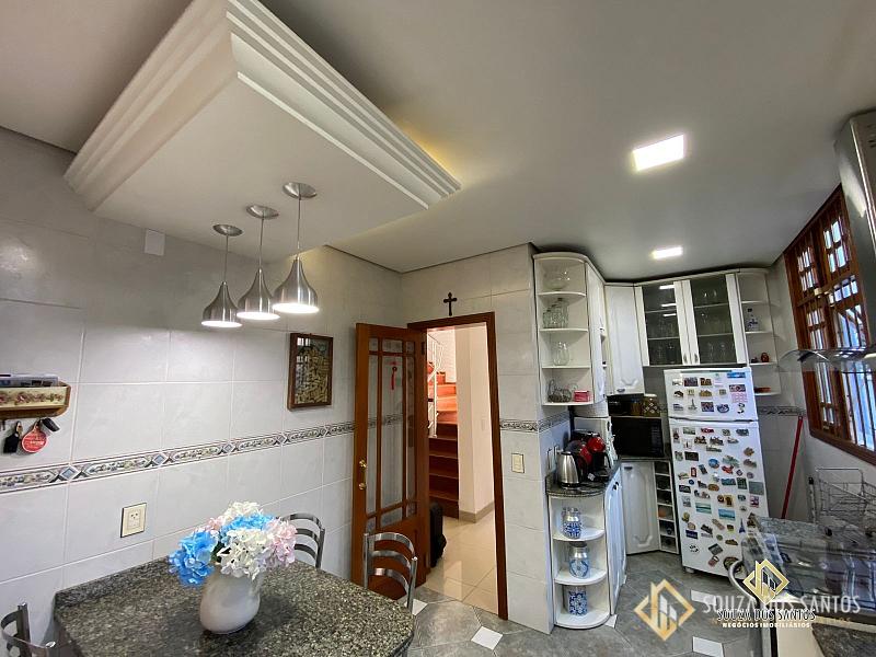 CASA RESIDENCIAL em SAPUCAIA DO SUL - RS, PARAÍSO — foto 58