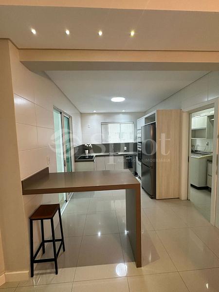 Ilha da Vitória – Alto Padrão proximo ao Mar em Meia Praia — foto 16