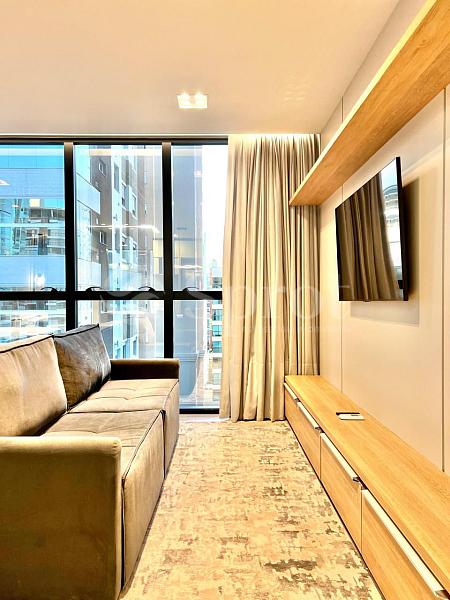 Infinity Tower Flat — 1 dormitório mobiliado em Meia Praia 🌊 — foto 3