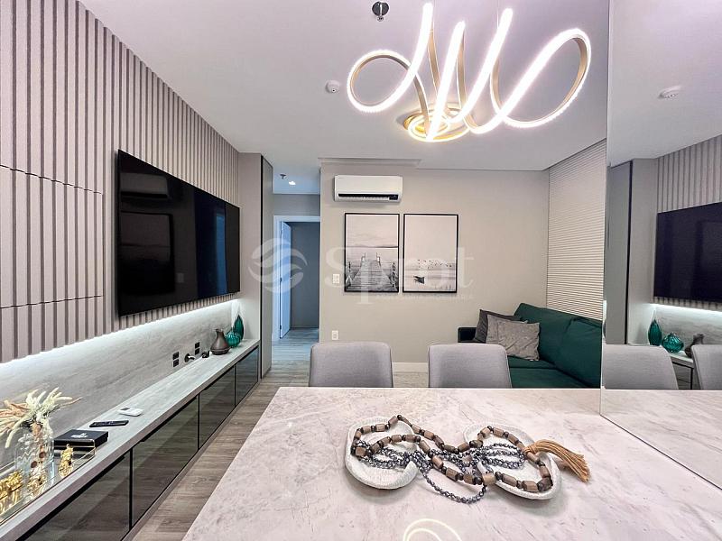 Infinity Tower Flat - mobiliado a 300 m do mar em Meia Praia 🌊 — foto 12