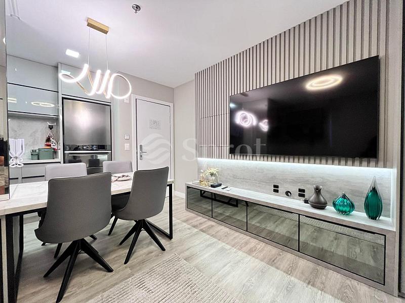 Infinity Tower Flat - mobiliado a 300 m do mar em Meia Praia 🌊 — foto 8