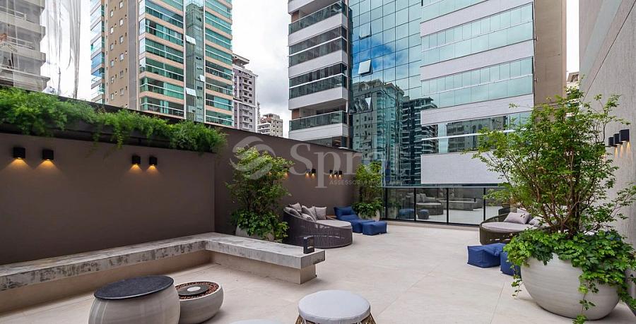 Infinity Tower Flat - mobiliado a 300 m do mar em Meia Praia 🌊 — foto 5