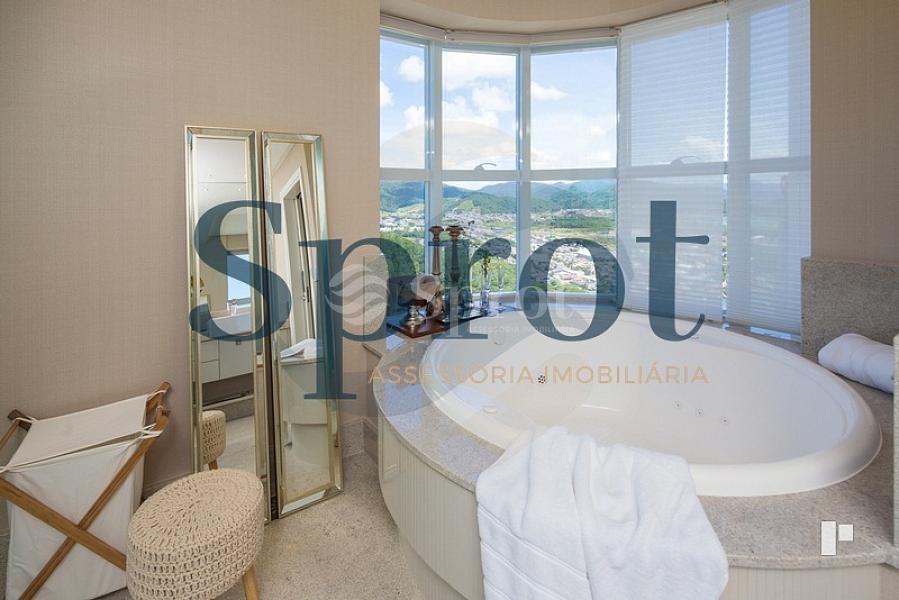 Alto Padrão! FRENTE MAR — foto 36