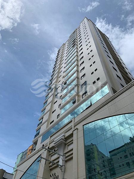 Alto Padrão! Pronto para morar - 04 Suítes sendo 01 Master — foto 5