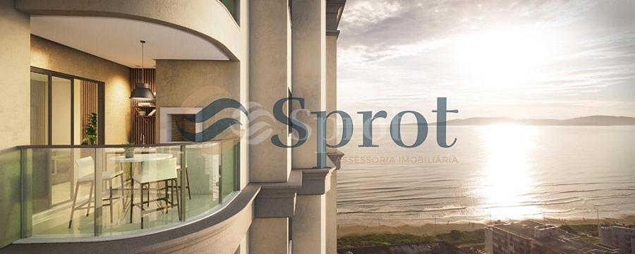 MORE EM UM HOME CLUB A POUCOS METROS DO MAR — foto 5