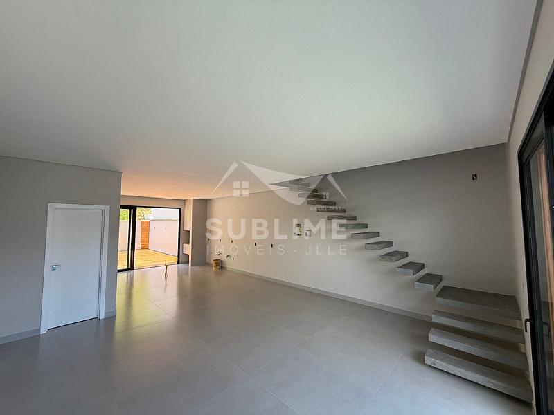 Sobrado Geminado no Bairro Jardim Sofia com Suíte — foto 11