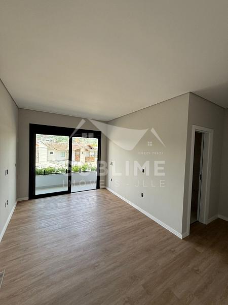 Sobrado Geminado no Bairro Jardim Sofia com Suíte — foto 13