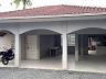 Casa no Bairro Iriri� com Su�te 4