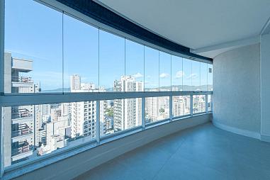 Apartamento com 3 quartos à venda, 128m², 4 banheiros, 3 garagens - Meia Praia - Itapema