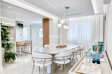 Cobertura duplex em Meia Praia, Itapema - SC, á venda com 4 suítes, 2 vagas, mobiliada, pronto para morar, área de lazer, no edifício Villa Toscana