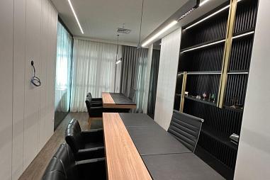 Sala Comercial Mobiliada com 57m² e Garagem no Centro de Itajaí