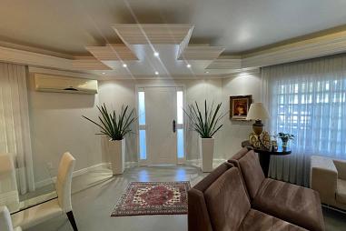 Casa com 3 quartos à venda, 180m², 4 banheiros, 3 garagens - Fazendinha - Itajaí
