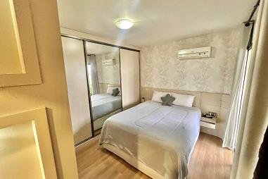 Apartamento Semi-Mobiliado de 3 Dormitório sendo 1 Suítes com Vista para o Rio no Centro de Itajaí!