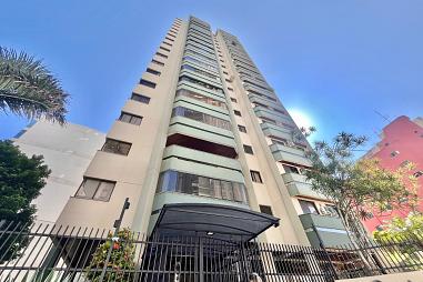 Apartamento, Mobiliado com 04 quartos sendo 02 Suítes - 238 m² no Centro de Itajaí/SC.