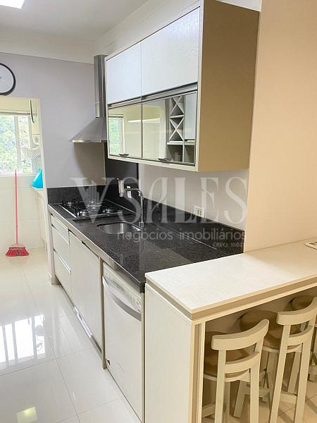 Apartamento semimobiliado no Fazenda Itajaí — foto 3