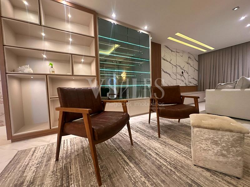Apartamento mobiliado no Edif�cio Dona Em�lia � Centro de Itaja� 1