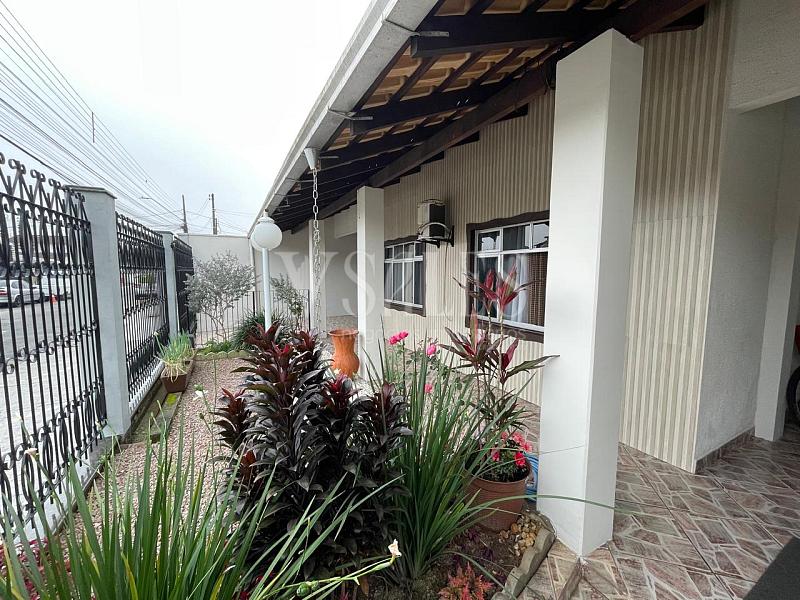 CASA  MOBILIADA NO BAIRRO S�O VICENTE 1